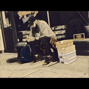 Meet your Posher, Dustin